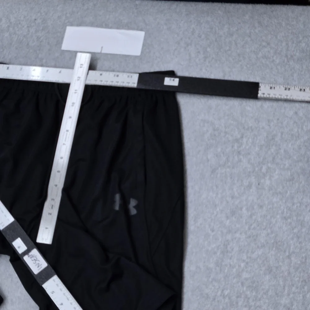 Under Armour‎ Men Shorts M Black Athletic Shorts Sweat UA Baseline Logo  NWT
